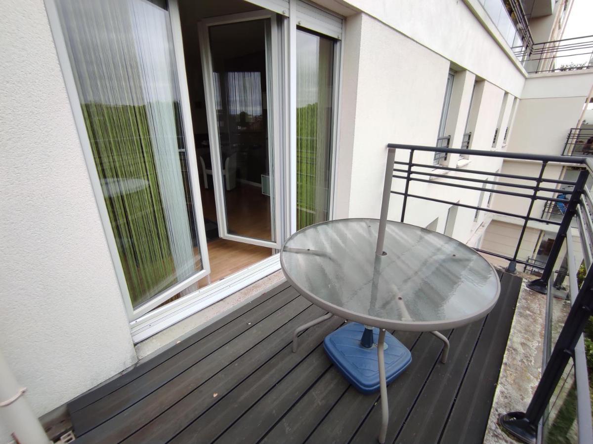 Apartamento Bord De Seine Carrières-sous-Poissy Exterior foto